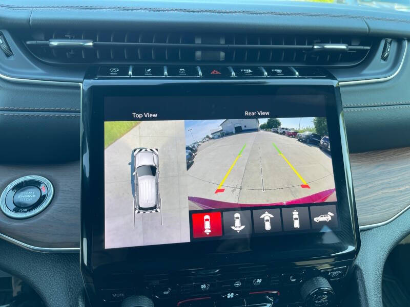 2024 Jeep Grand Cherokee Summit