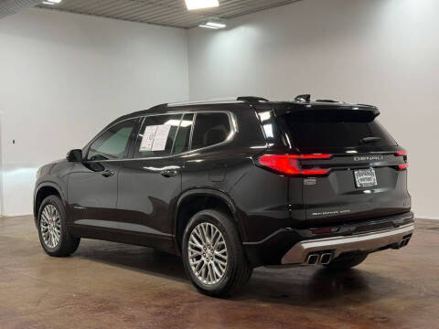 2024 GMC Acadia Denali