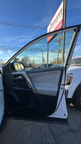 2017 Toyota RAV4 Hybrid Limited