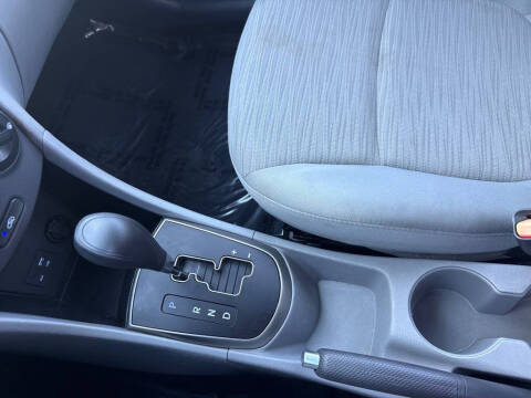 2015 Hyundai Accent GLS