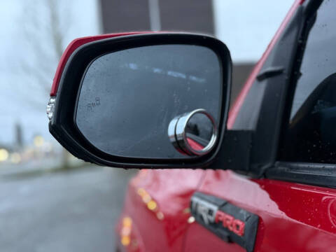 2018 Toyota Tacoma TRD Sport