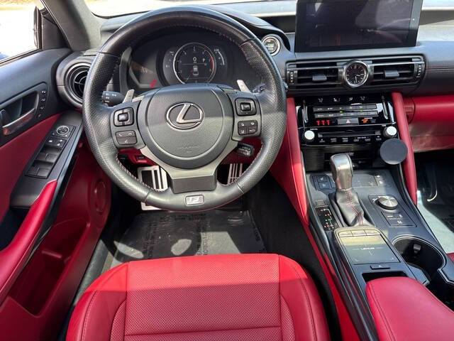 2023 Lexus IS 350 10