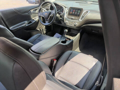 2017 Chevrolet Malibu LT