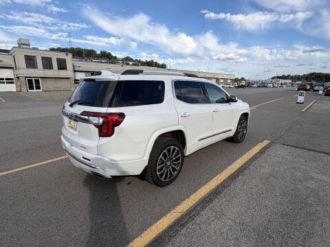 2020 GMC Acadia Denali