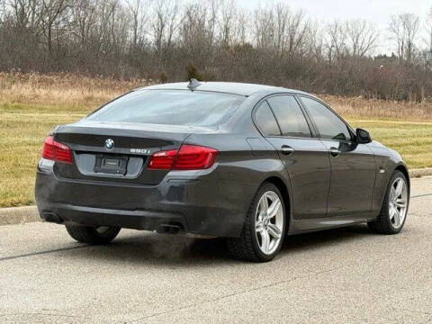 2011 BMW 5 Series 550i
