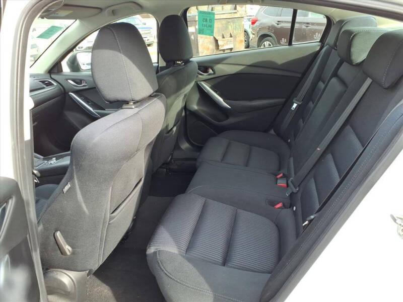 2016 Mazda MAZDA6 i Sport