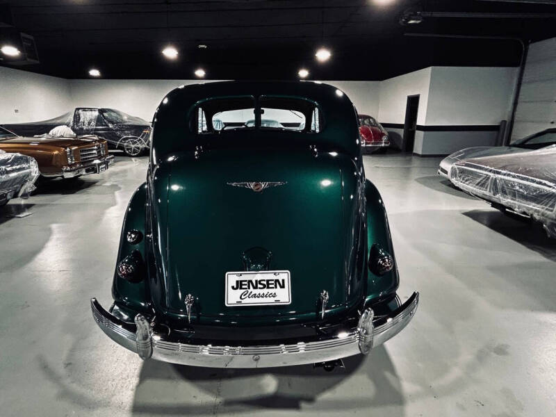 1937 Chrysler Airflow