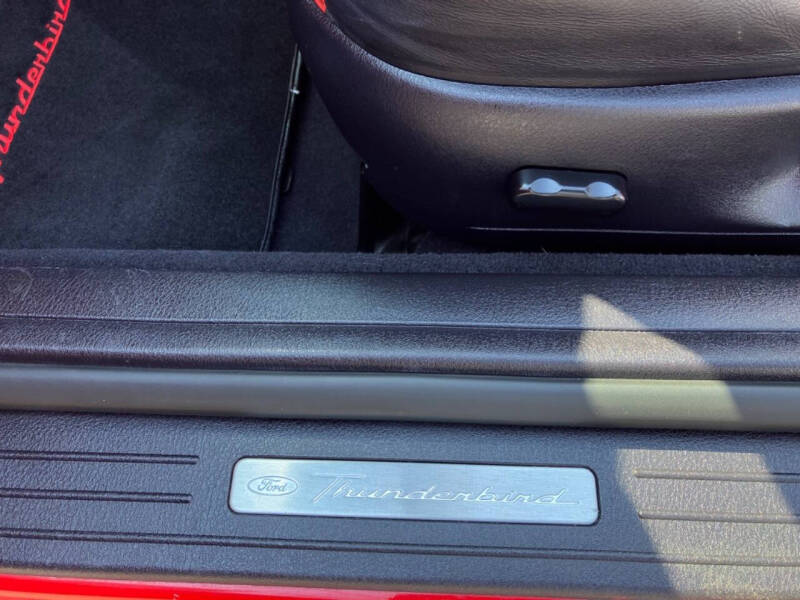 2003 Ford Thunderbird Premium