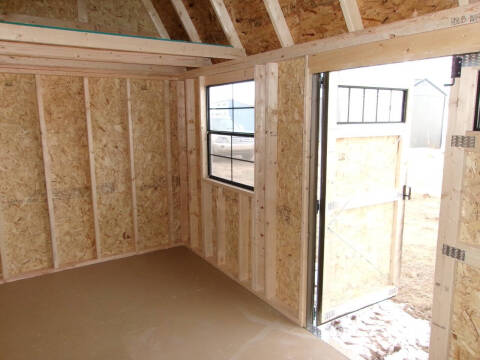 10 x 20 side  lofted barn