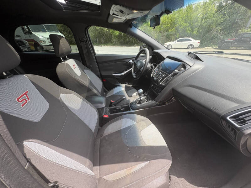 2016 Ford Focus ST