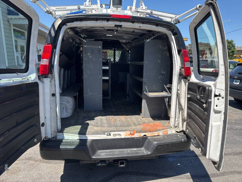 2017 Chevrolet Express 2500