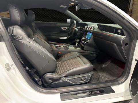 2022 Ford Mustang Mach 1