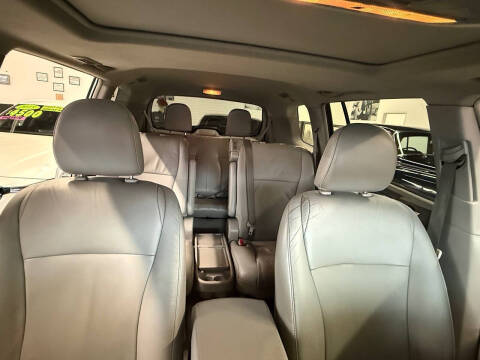 2010 Toyota Highlander SE