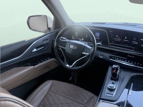 2023 Cadillac Escalade Sport
