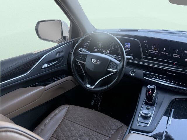 2023 Cadillac Escalade Sport