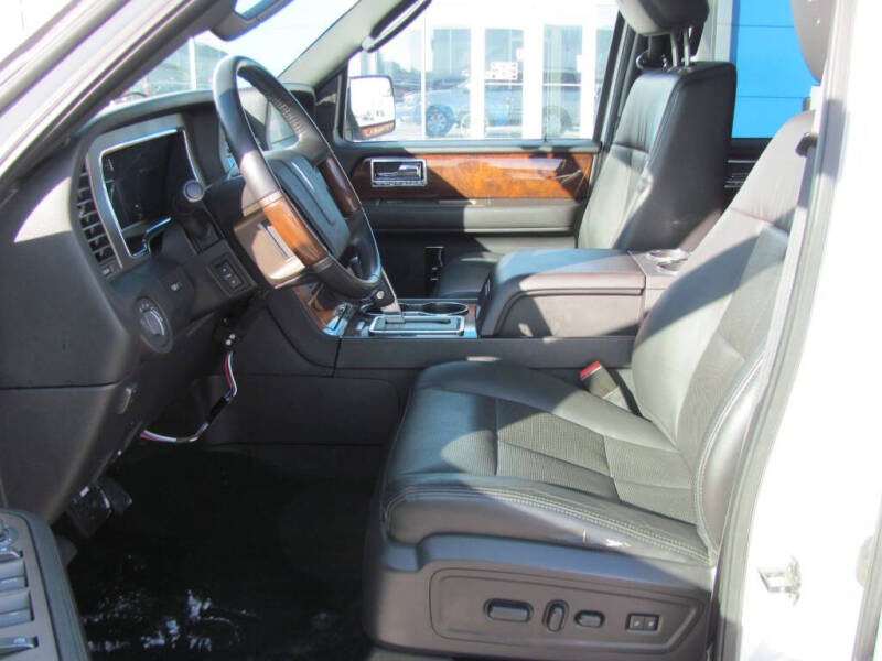 2016 Lincoln Navigator L Reserve