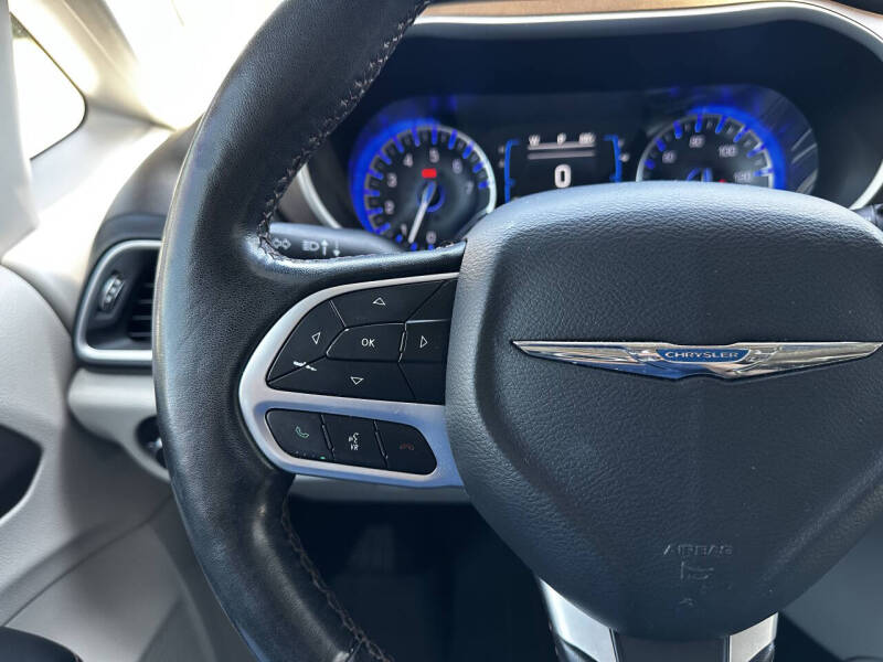 2019 Chrysler Pacifica Touring L