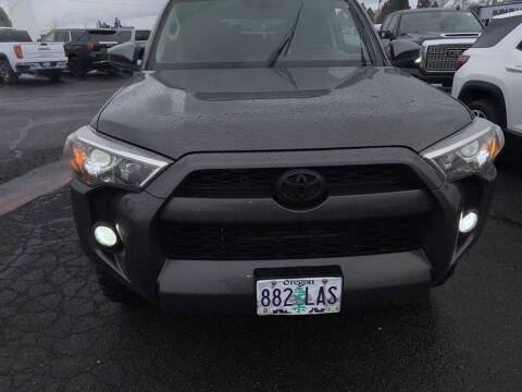 2017 Toyota 4Runner SR5