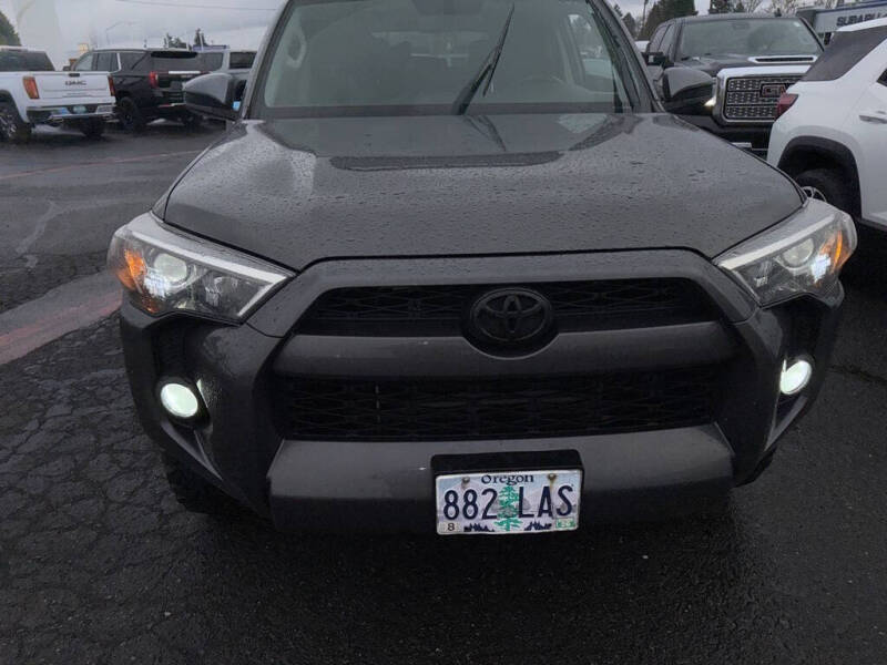 2017 Toyota 4Runner SR5