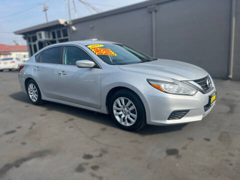 2017 Nissan Altima for sale at Devine Auto Sales in Modesto CA