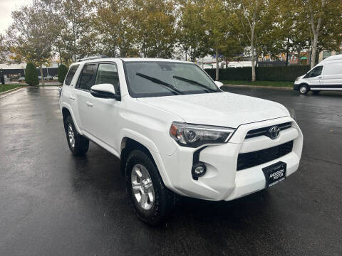 2024 Toyota 4Runner SR5 Premium