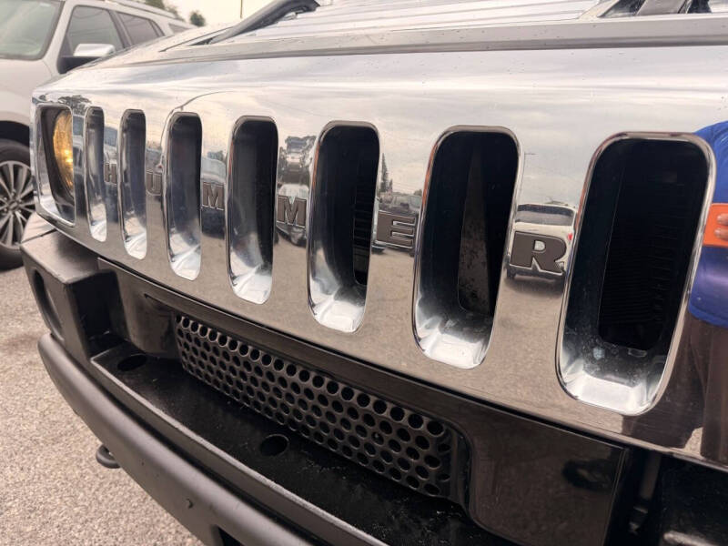 2004 HUMMER H2