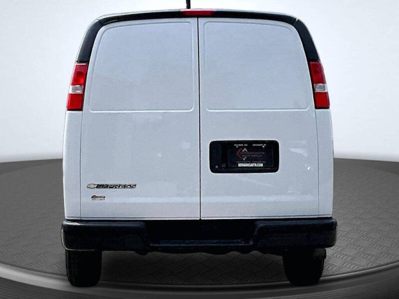 2021 Chevrolet Express 2500