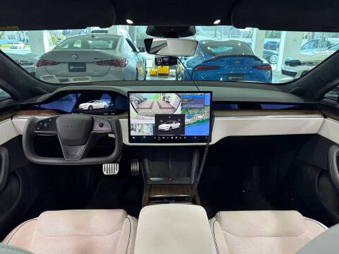 2021 Tesla Model S Plaid