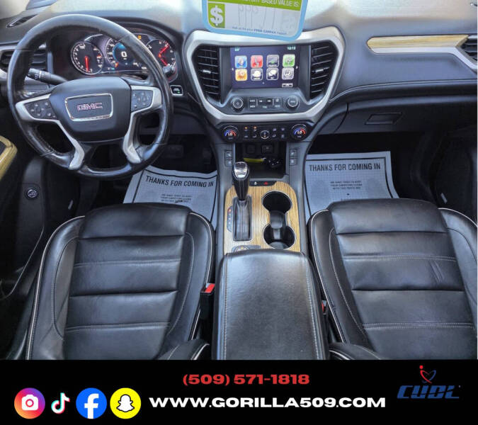 2017 GMC Acadia Denali