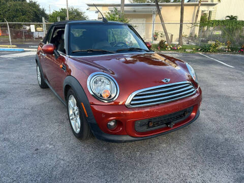 2013 MINI Convertible for sale at AUTO BURGOS in Hollywood FL