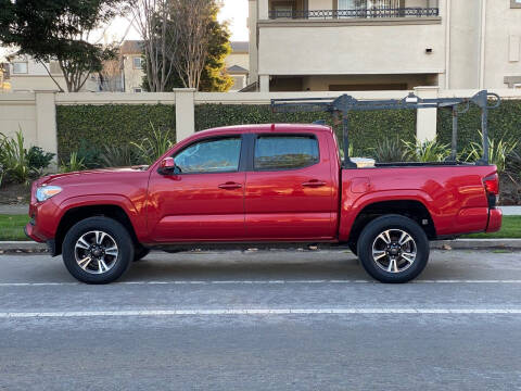 2018 Toyota Tacoma SR