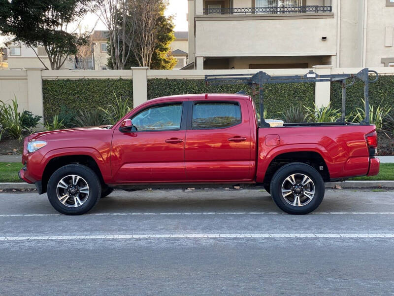 2018 Toyota Tacoma SR