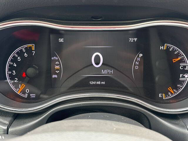 2020 Jeep Grand Cherokee Laredo E