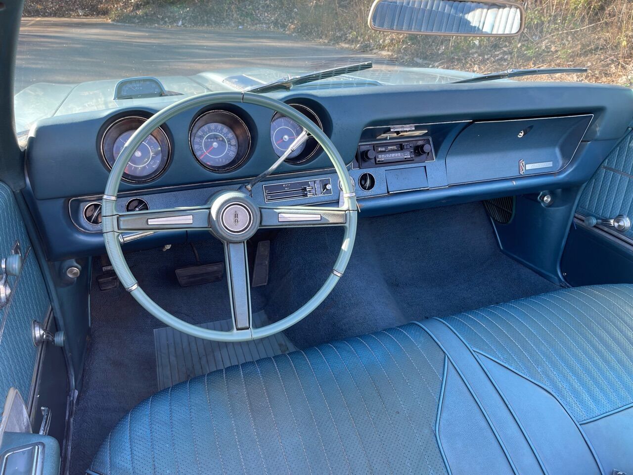 1968 Oldsmobile Cutlass 12