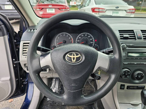 2011 Toyota Corolla LE