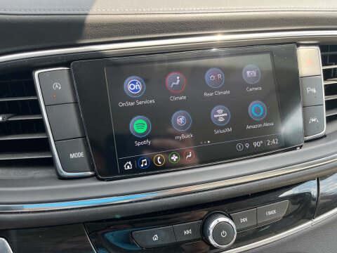 2024 Buick Enclave Essence