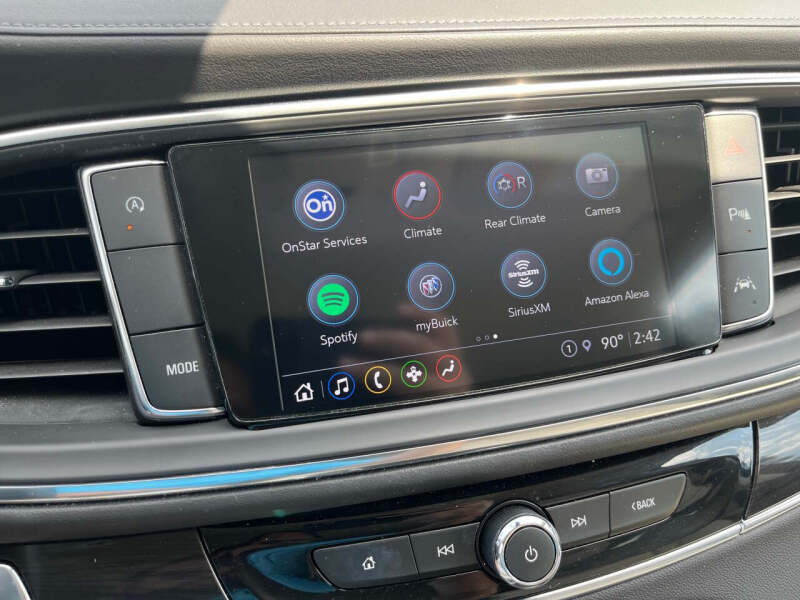2024 Buick Enclave Essence