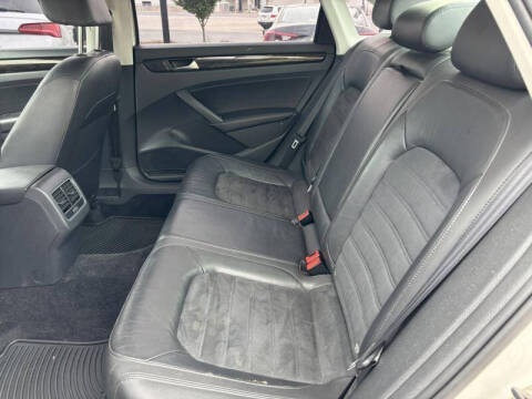 2014 Volkswagen Passat 2.0L TDI SEL Premium