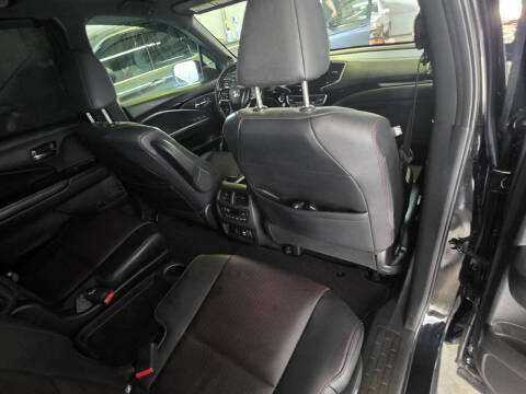 2021 Honda Pilot Black Edition