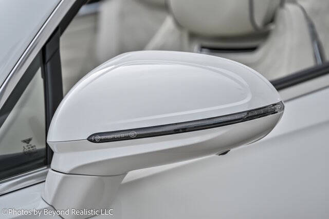 2024 Bentley Continental