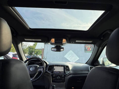 2020 Jeep Grand Cherokee Altitude