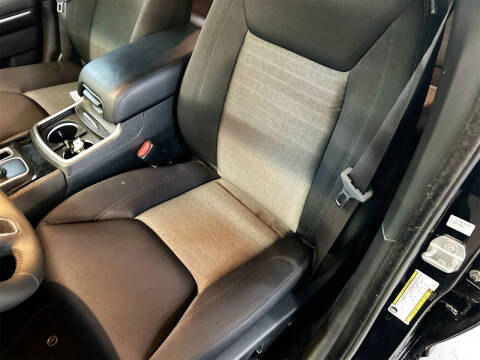 2023 Chrysler 300 Touring