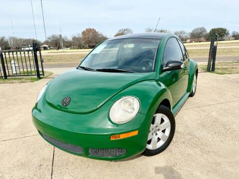 2007 Volkswagen New Beetle for sale at Texas Luxury Auto in Cedar Hill TX