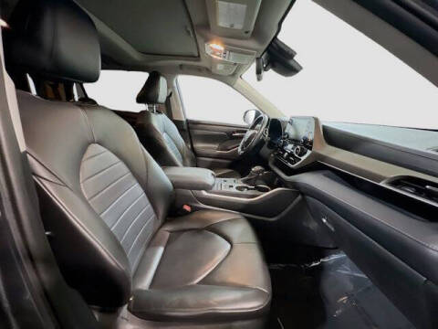 2020 Toyota Highlander Hybrid XLE