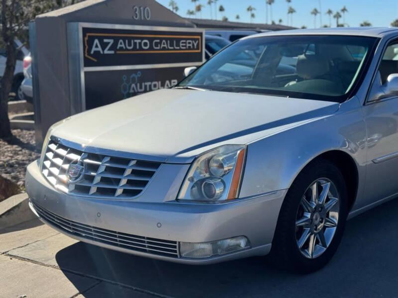 2011 Cadillac DTS Luxury Collection