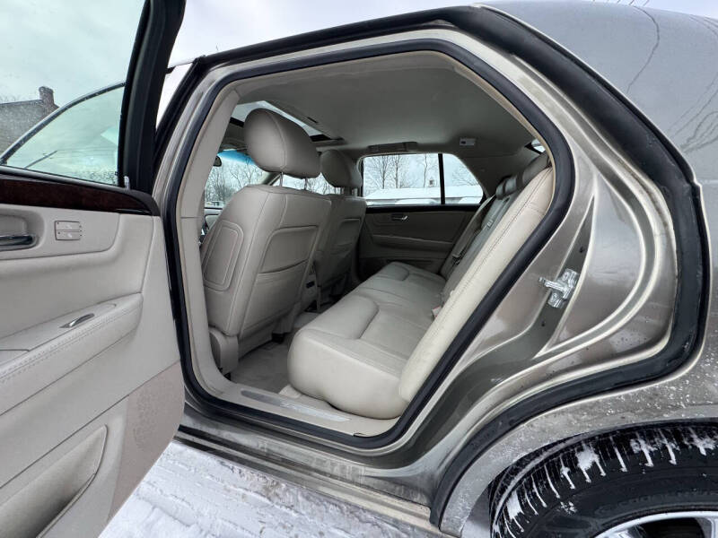 2010 Cadillac DTS Luxury Collection