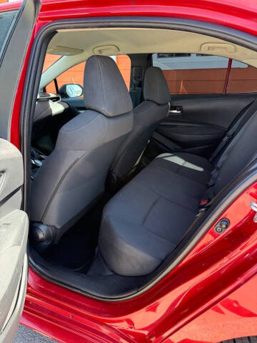 2020 Toyota Corolla LE