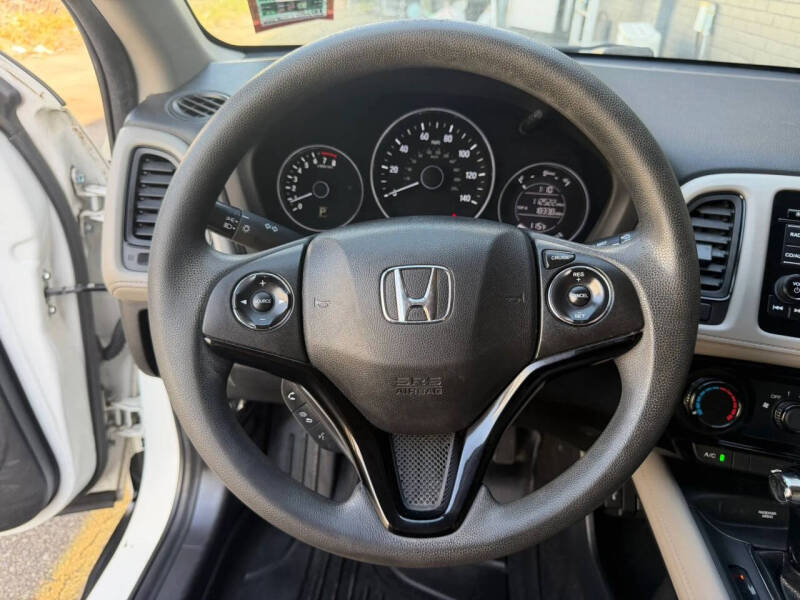 2017 Honda HR-V LX