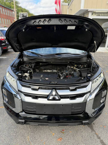 2023 Mitsubishi Outlander Sport ES