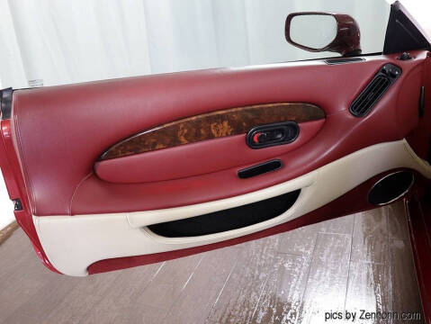 1998 Aston Martin DB7